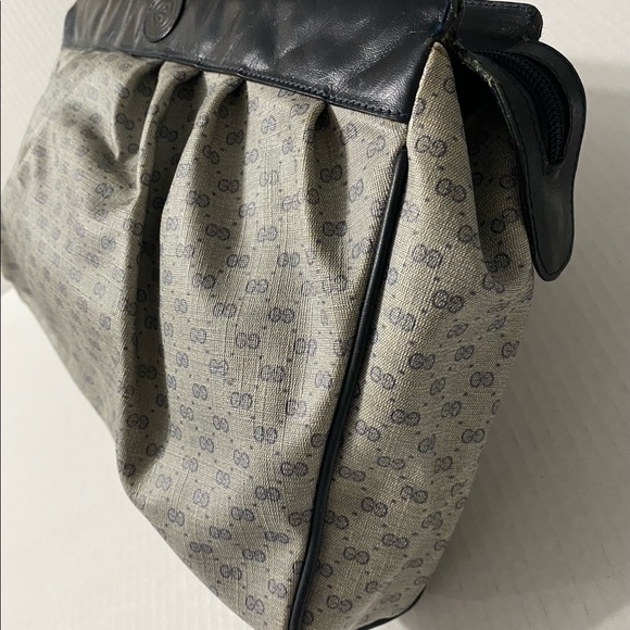 Gucci oversized clutch - Picture 6 of 13